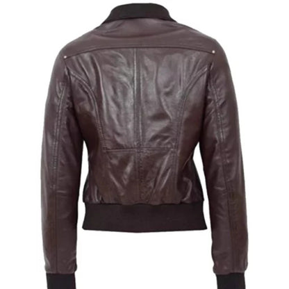 Women’s brown leather bomber jacket with classic style and a comfortable fit